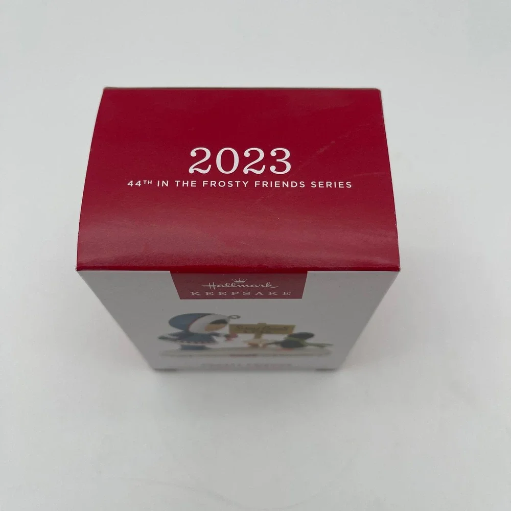 Hallmark Keepsake 2023 Frosty Friends 44th in Series Ornament Tom Best QXR3029